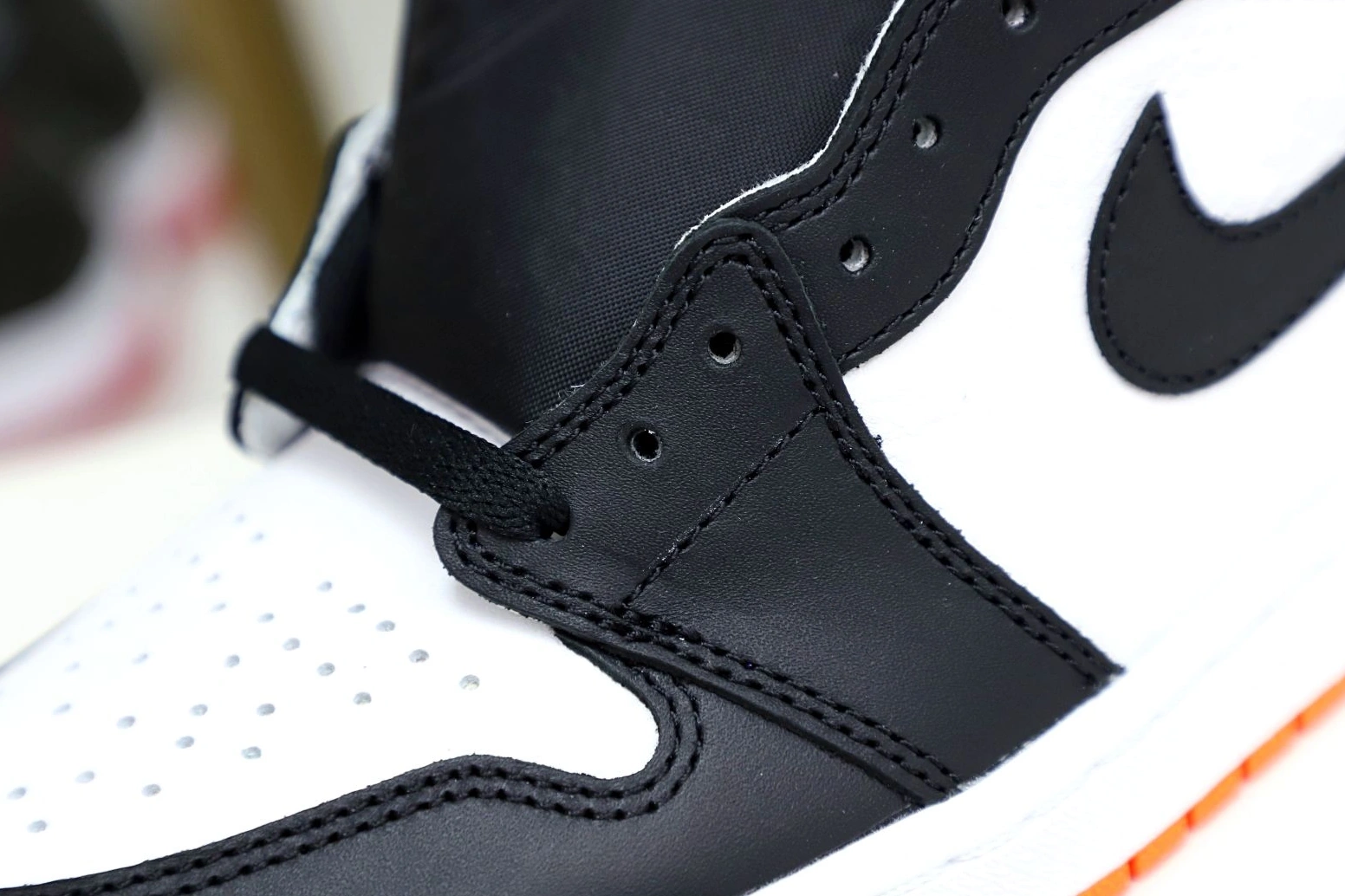 Electro Air High Orange' 1 Retro OG Jordan 0119